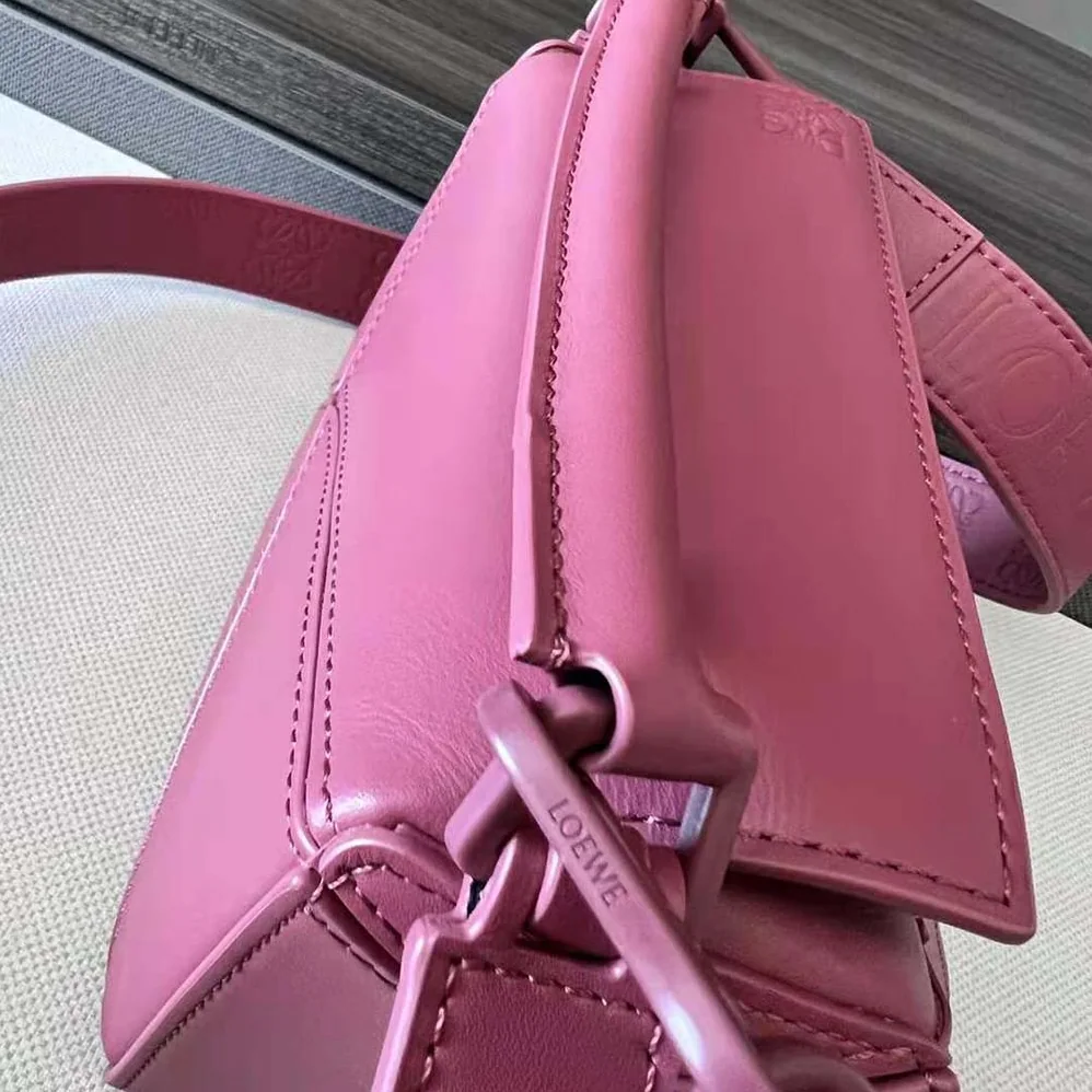 Loewe Mini Puzzle Bag in Satin Calfskin for Women in Pink Loewe Mini Puzzle Bag in Satin Calfskin for Women in Pink
