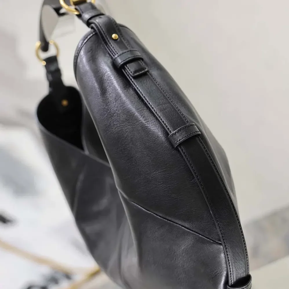 Saint Laurent YSL Mombasa Medium In Leather for Women in Black