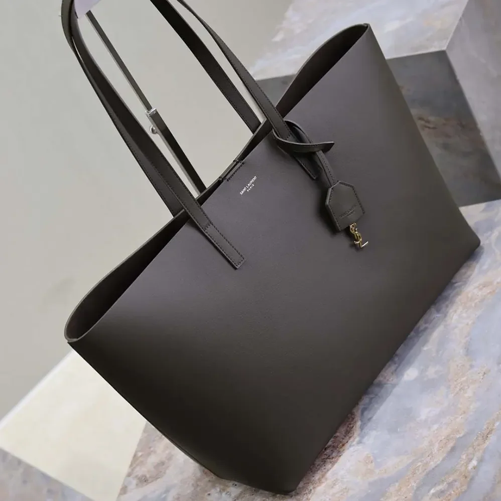 Saint Laurent YSL Shopping Saint Laurent in Leather for Women in Gray Saint Laurent YSL Shopping Saint Laurent in Leather for Women in Gray