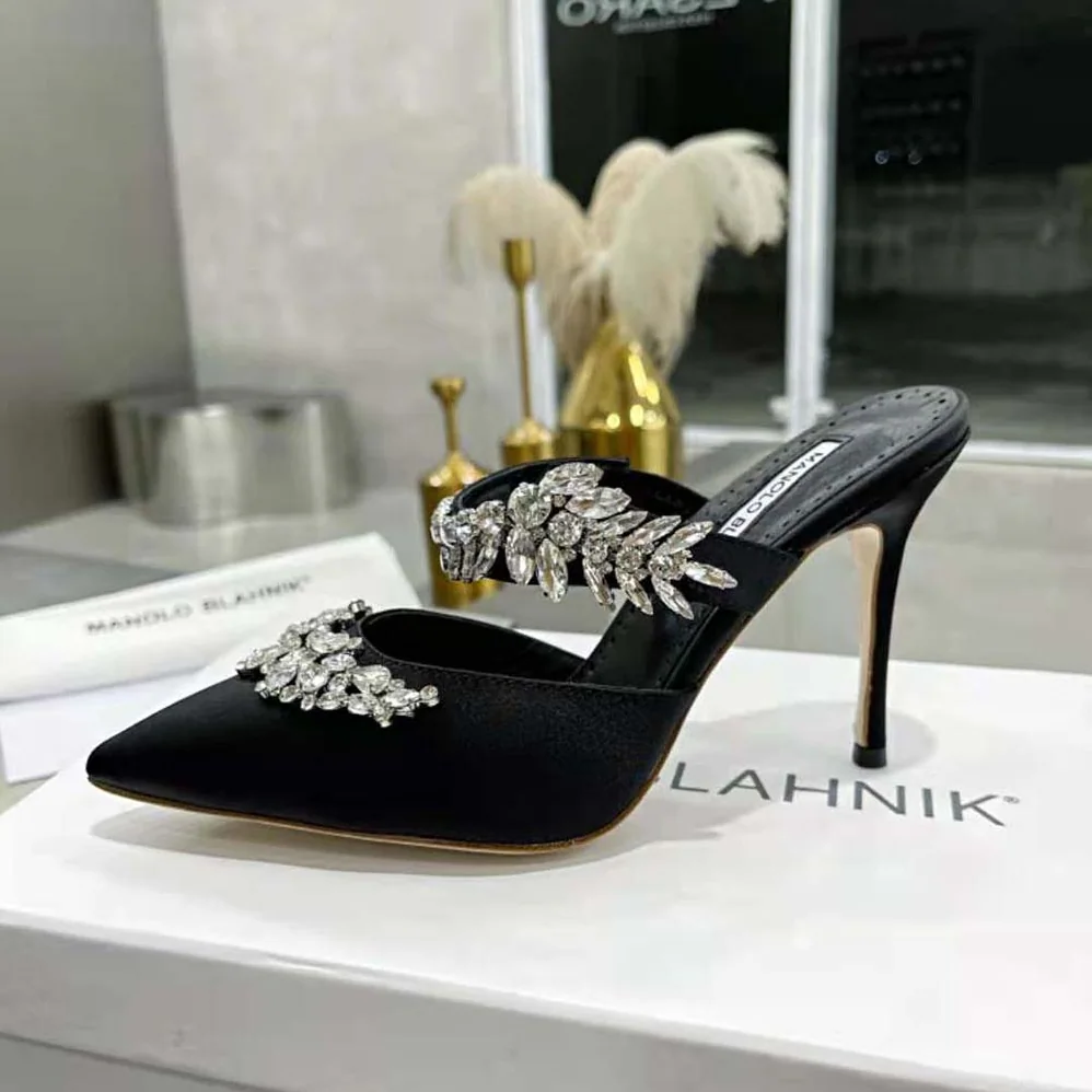Manolo Blahnik Black Satin Crystal Embellished Mules for Women Manolo Blahnik Black Satin Crystal Embellished Mules for Women