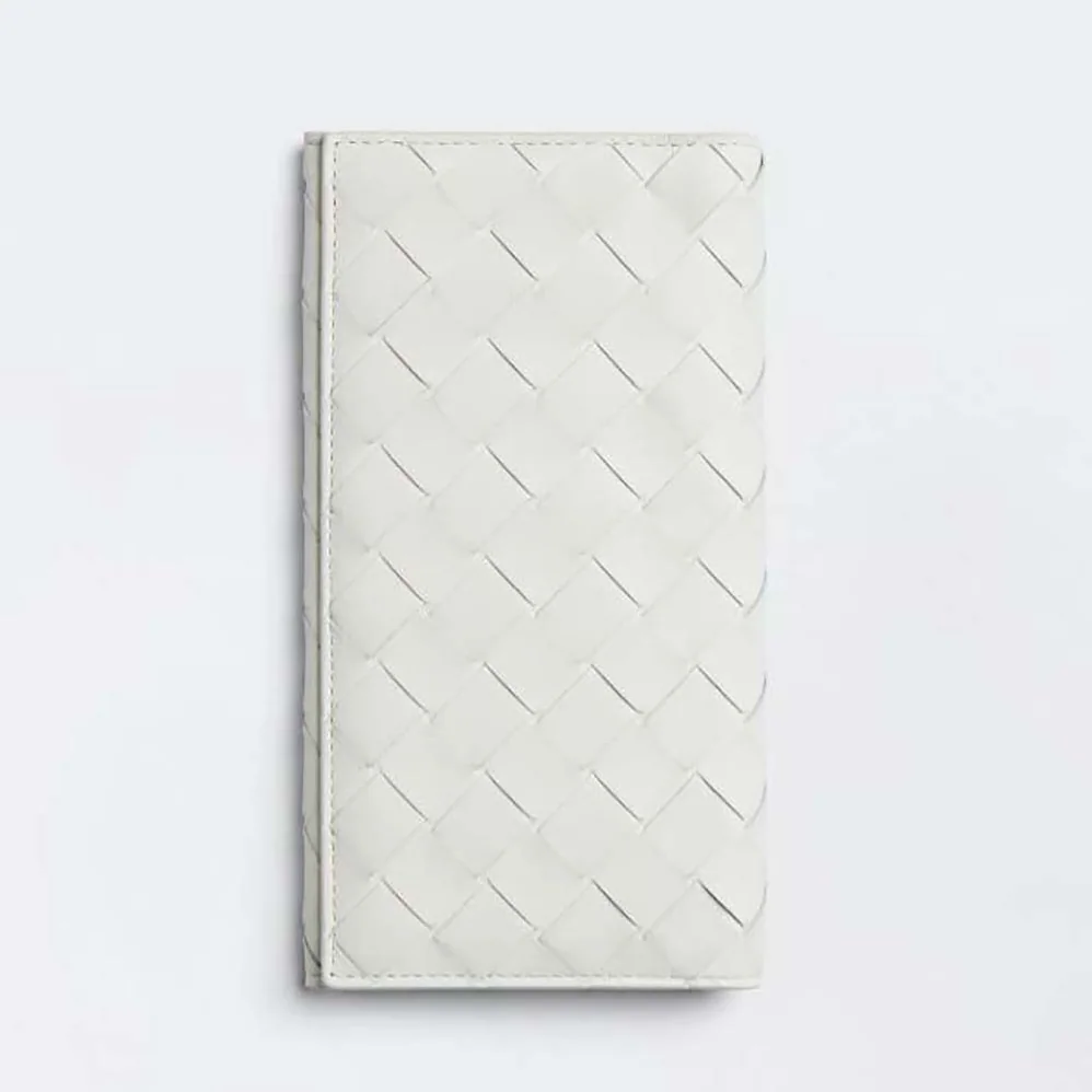 Bottega Veneta Long Intrecciato Wallet for Unisex in White Bottega Veneta Long Intrecciato Wallet for Unisex in White