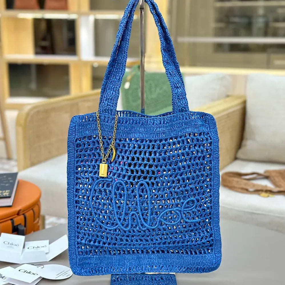 Chloe Summer Banana Tote Bag In Raffia for Women in Blue