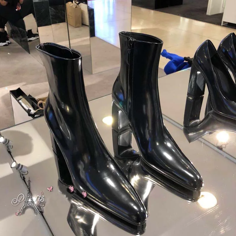 Balenciaga Shoes Round Toe Glazed Calfskin Booties 80mm Heel for Women in Black Balenciaga Shoes Round Toe Glazed Calfskin Booties 80mm Heel for Women in Black