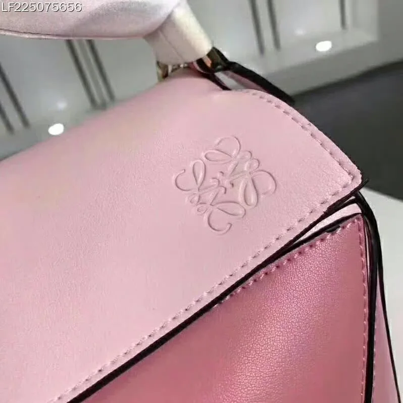 Loewe Puzzle Multi-color Bag with Strap Handle in Calfskin in Pink