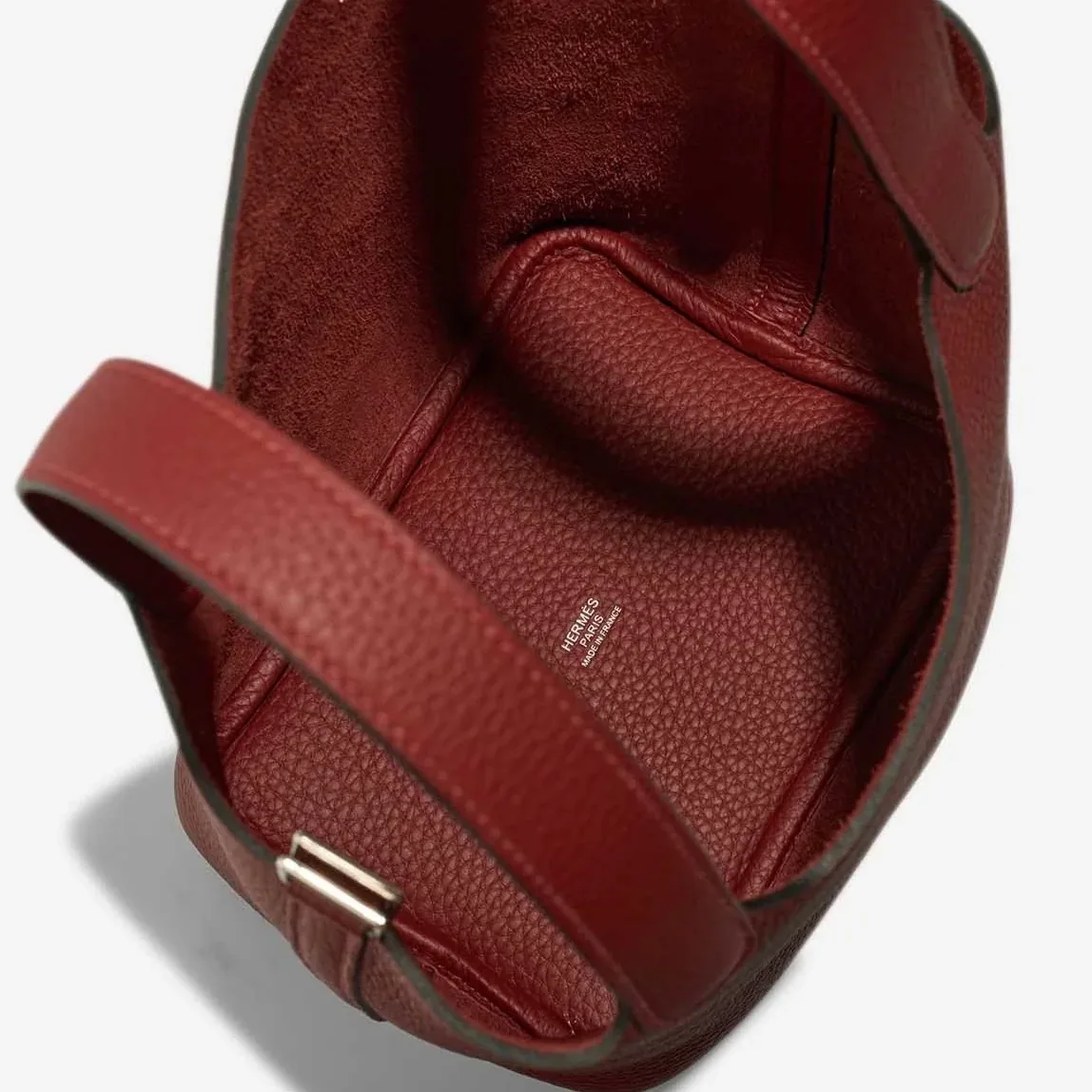 Hermès Picotin 18 Taurillon Clémence Rouge H Red Palladium Hardware /