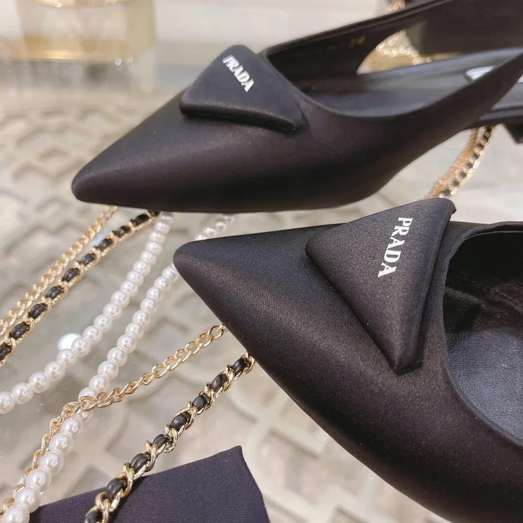 Prada Brushed Slingback Pumps Black / Prada Brushed Slingback Pumps Black /