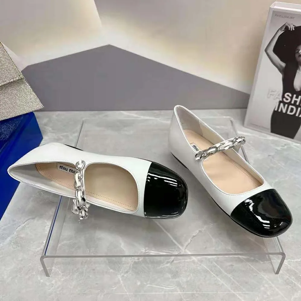 Miu Miu Patent Leather Ballerinas for Women in White Miu Miu Patent Leather Ballerinas for Women in White