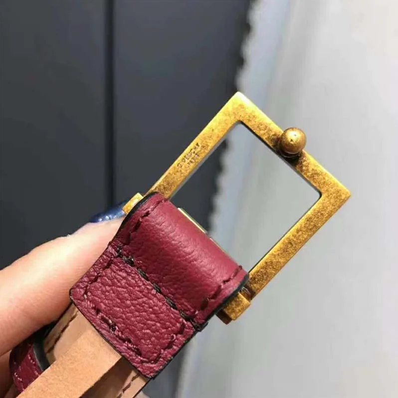 Givenchy Double G Belt in Leather for Women in Maroon