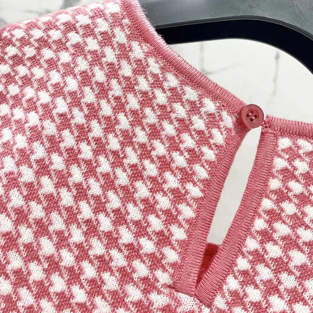 Dior Dioriviera Short Straight Dress White and Candy Pink Houndstooth Technical Knit for Women Dior Dioriviera Short Straight Dress White and Candy Pink Houndstooth Technical Knit for Women