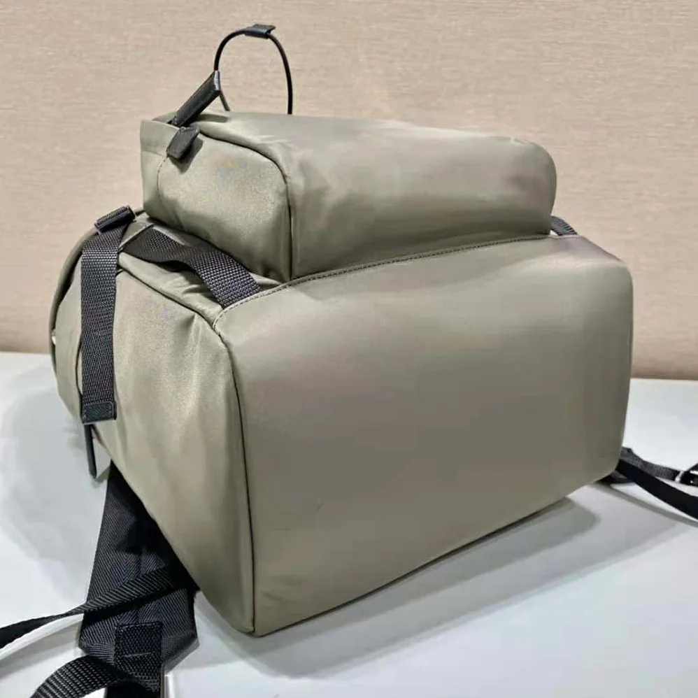 Prada Re-Nylon and Saffiano Leather Backpack for Men in Gray Prada Re-Nylon and Saffiano Leather Backpack for Men in Gray