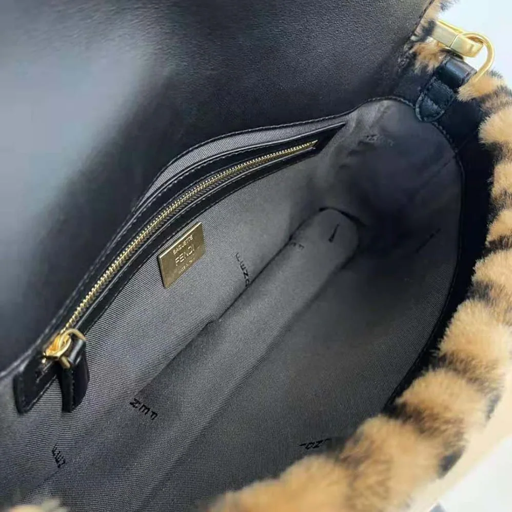 Fendi Baguette Brown Sheepskin Bag for Women Fendi Baguette Brown Sheepskin Bag for Women