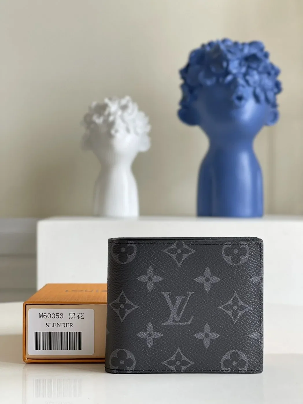 Louis Vuitton Amerigo Wallet Monogram Eclipse Louis Vuitton Amerigo Wallet Monogram Eclipse