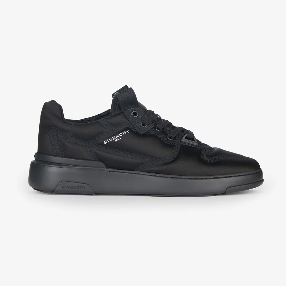 Givenchy Wing Low Sneakers in Satin for Men in Black