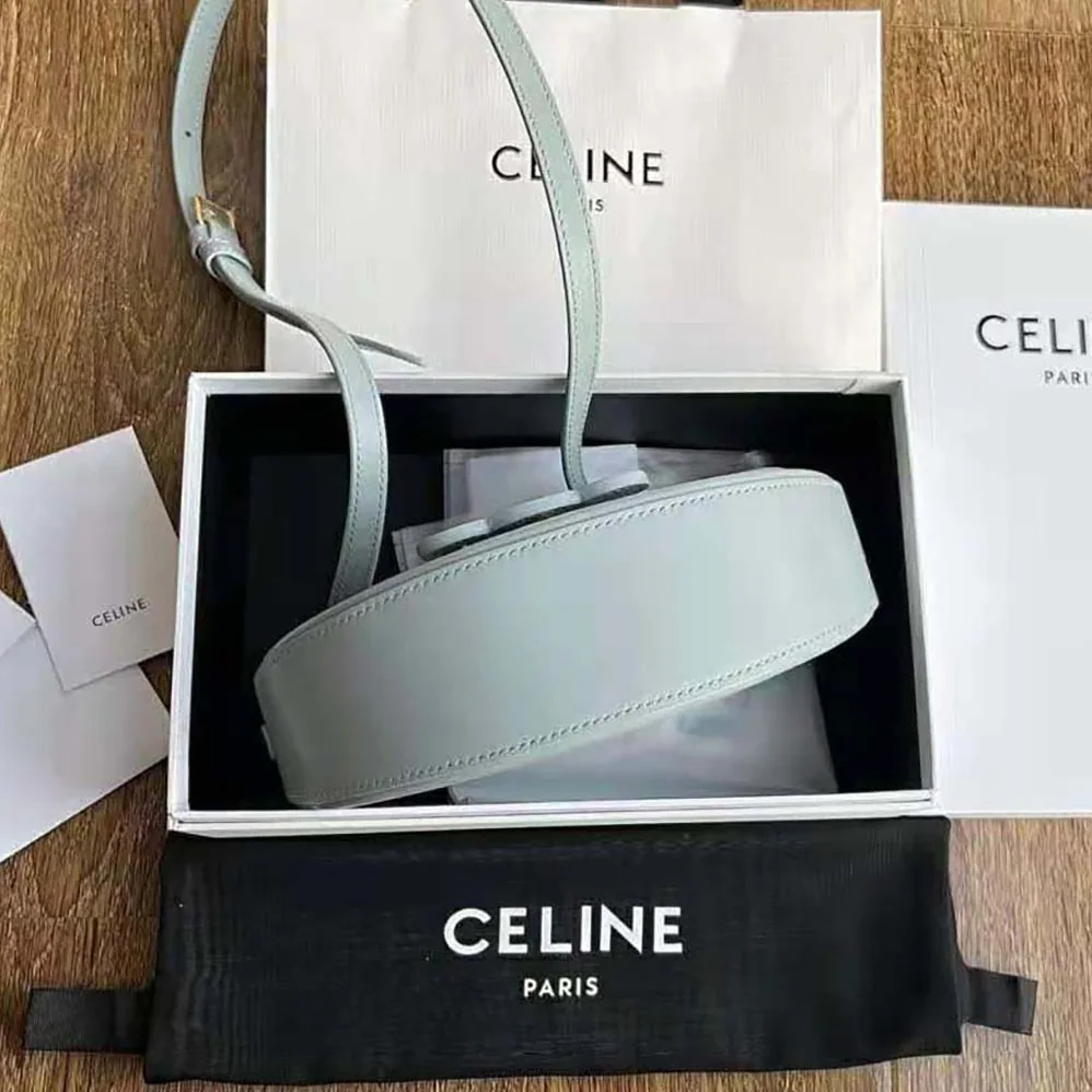 Celine Besace Cuir Triomphe in Smooth Calfskin for Women in Blue