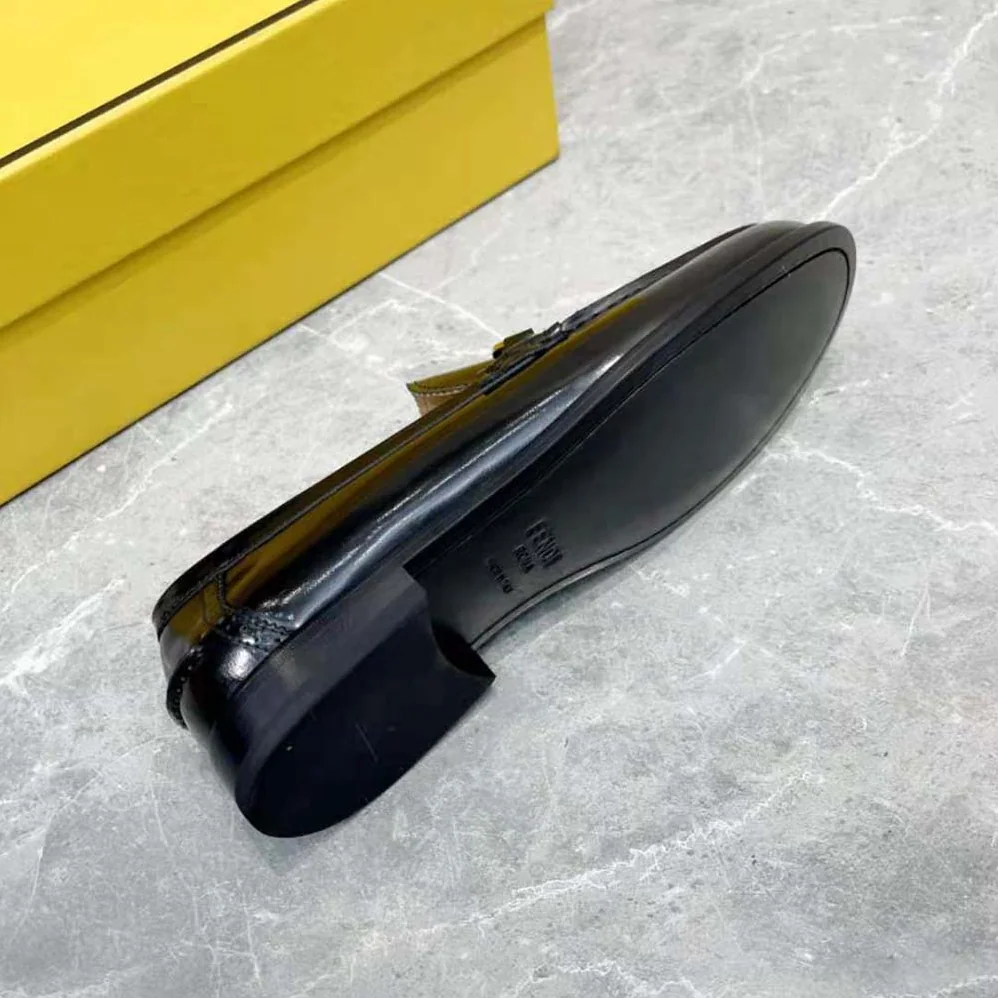Fendi Black Leather Loafers with Fendi O'Lock Motif for Men Fendi Black Leather Loafers with Fendi O'Lock Motif for Men