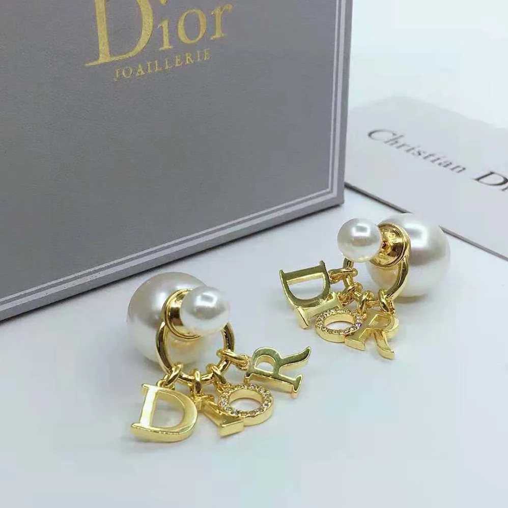 Dior Tribales Earrings Gold for Women in Finish Metal White Crystals Dior Tribales Earrings Gold for Women in Finish Metal White Crystals