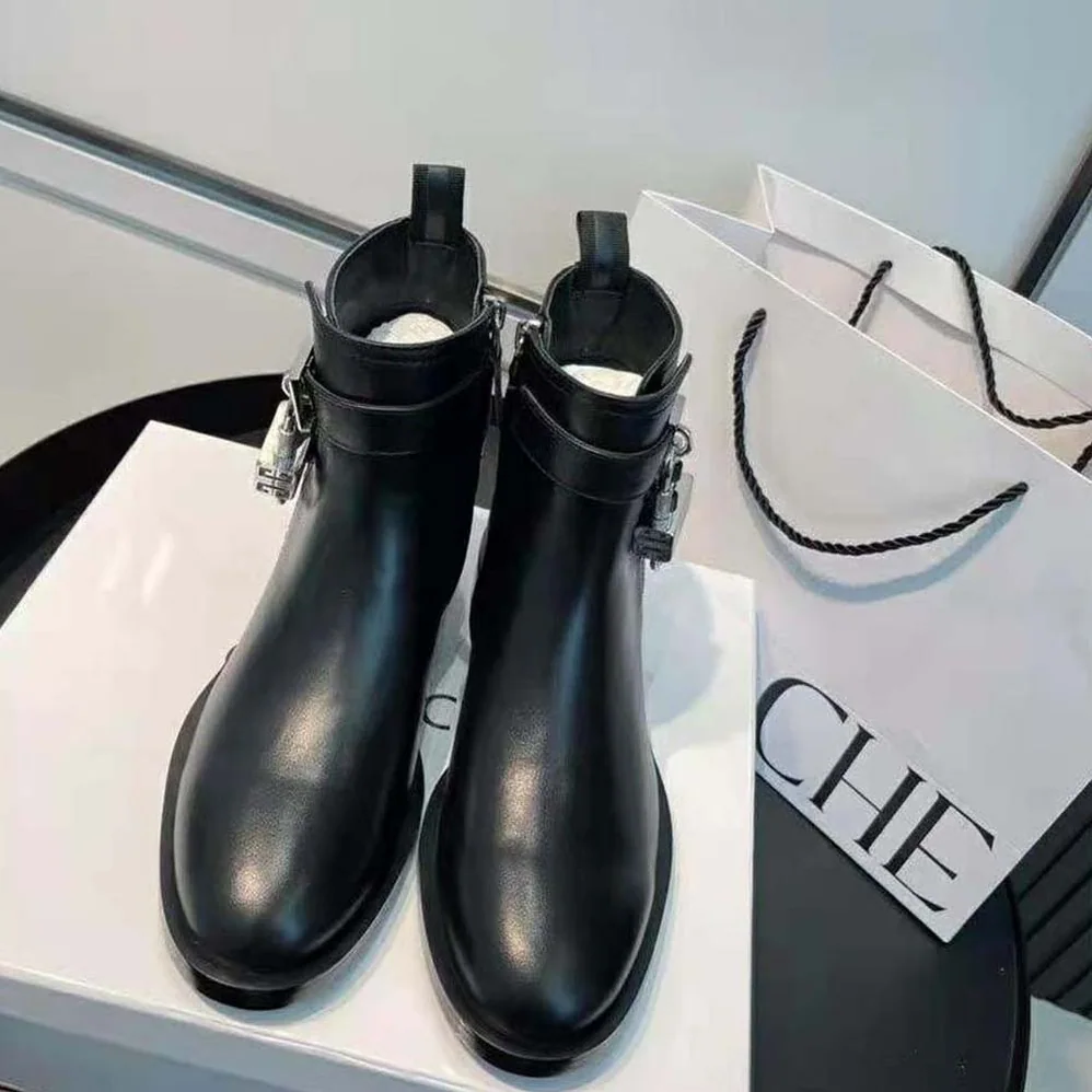 Givenchy Boots in Leather with Padlock for Women
