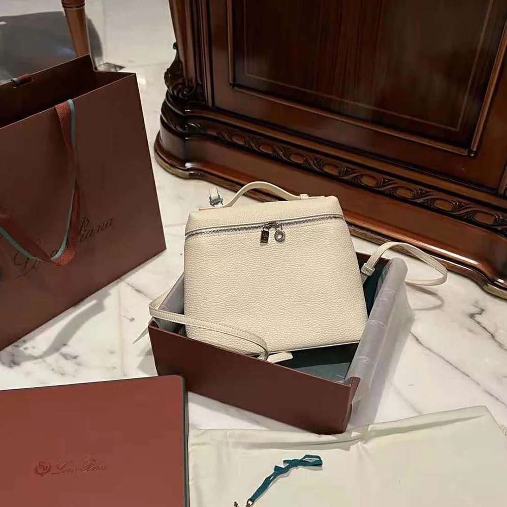 Loro Piana Extra Pocket Backpack L23.5 in White Loro Piana Extra Pocket Backpack L23.5 in White