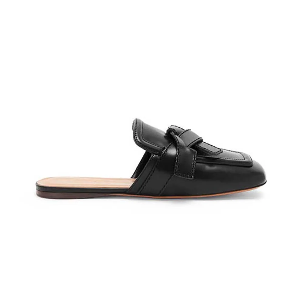 Loewe Gate Flat Mule in Calfskin for Women in Black Loewe Gate Flat Mule in Calfskin for Women in Black