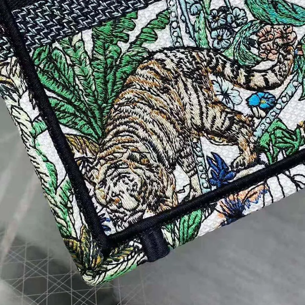 Dior Medium Dior Book Tote White Multicolor Étoile de Voyage Embroidery for Women