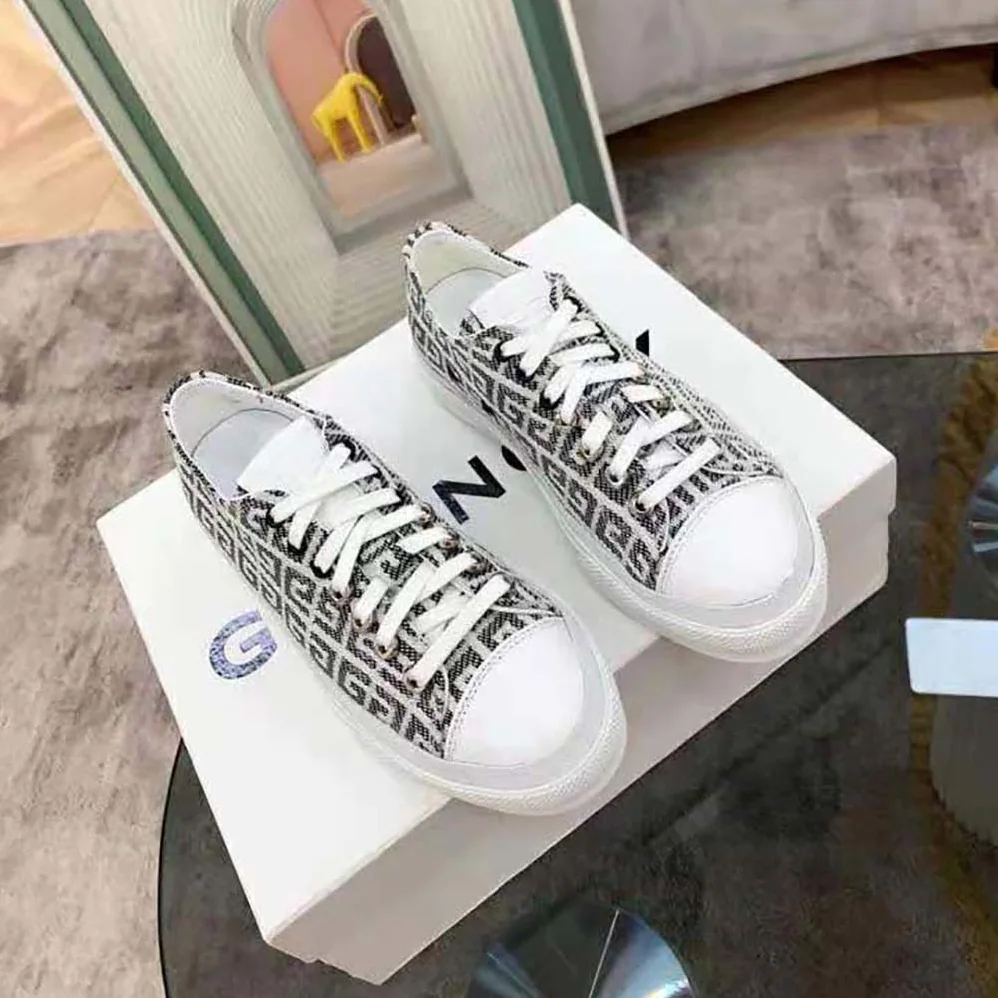 Givenchy Sneakers City in 4G Jacquard for Women in Black