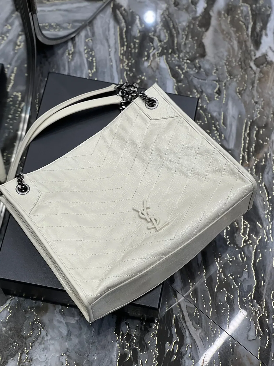 Saint Laurent Niki Shopping Medium Tote Bag in White Silver Hardware