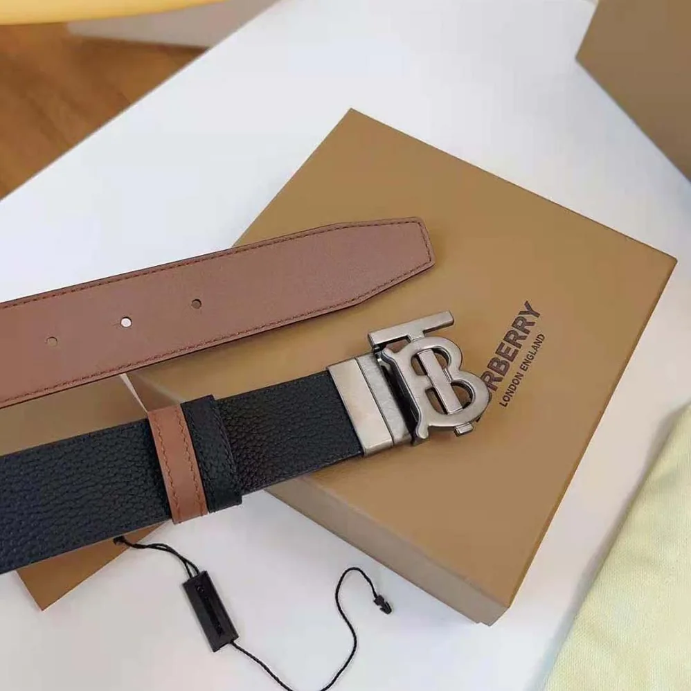 Burberry Reversible Leather TB Belt for Men in Black