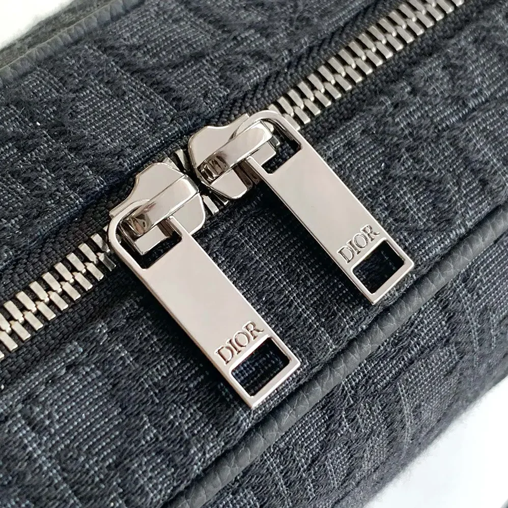 Dior Zipped Briefcase Black Dior Oblique Jacquard and Black Grained Calfskin for Men Dior Zipped Briefcase Black Dior Oblique Jacquard and Black Grained Calfskin for Men
