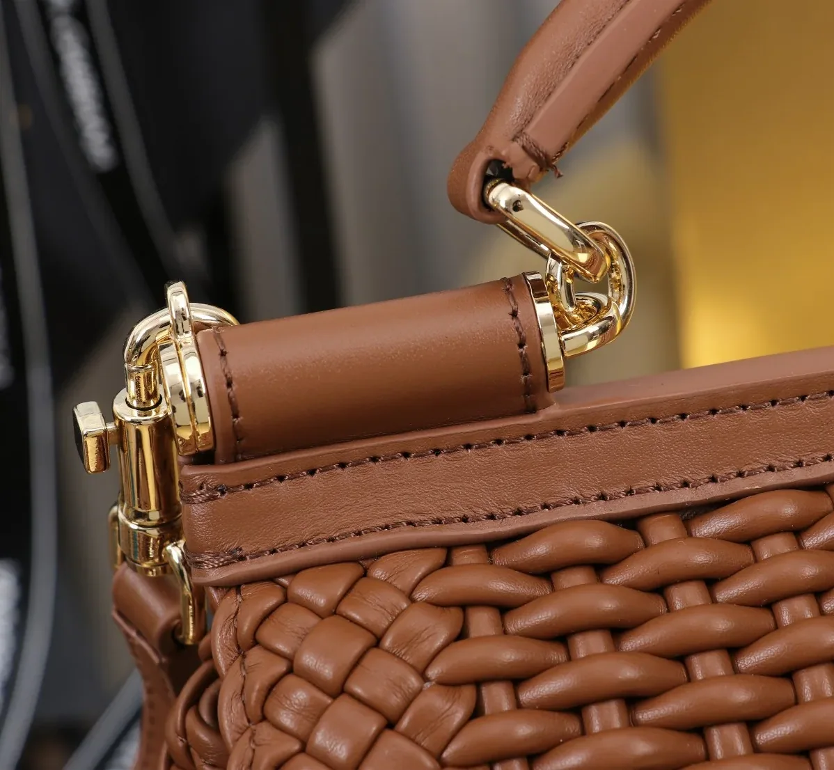 Dolce & Gabbana Small Sicily Handbag Brown / Dolce & Gabbana Small Sicily Handbag Brown /