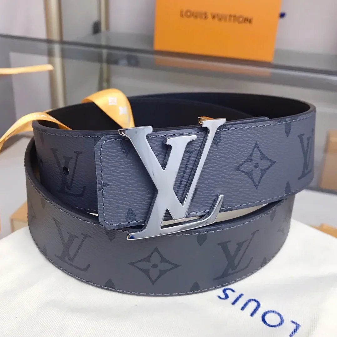 Louis Vuitton Reversible LV Belt Monogram Eclipse Louis Vuitton Reversible LV Belt Monogram Eclipse