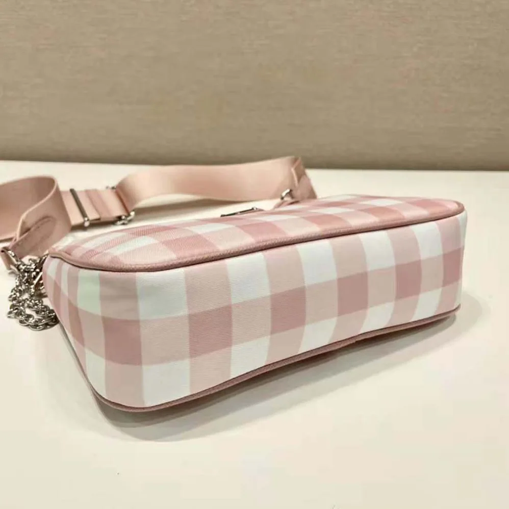 Prada Re-Edition 2005 Printed Re-Nylon Bag for Women in Pink