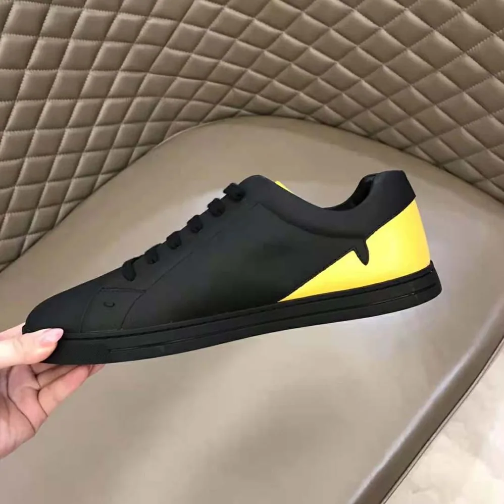 Fendi Sneakers Black Leather Low for Men in Tops Rubber Cupsole