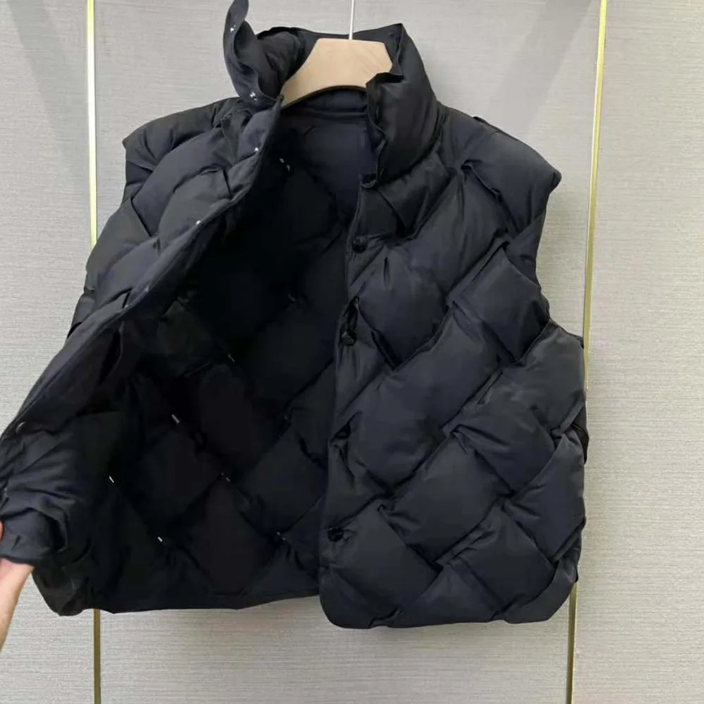 Bottega Veneta Intreccio Tech Nylon Vest for Women in Black Bottega Veneta Intreccio Tech Nylon Vest for Women in Black