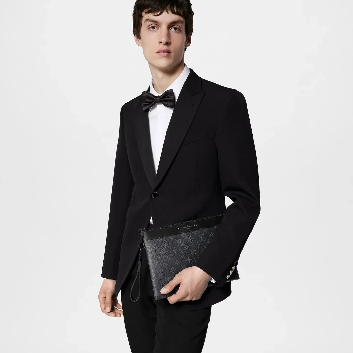 Louis Vuitton Pochette To Go Pouch / Black Monogram Eclipse Canvas Black Hardware Louis Vuitton Pochette To Go Pouch / Black Monogram Eclipse Canvas Black Hardware