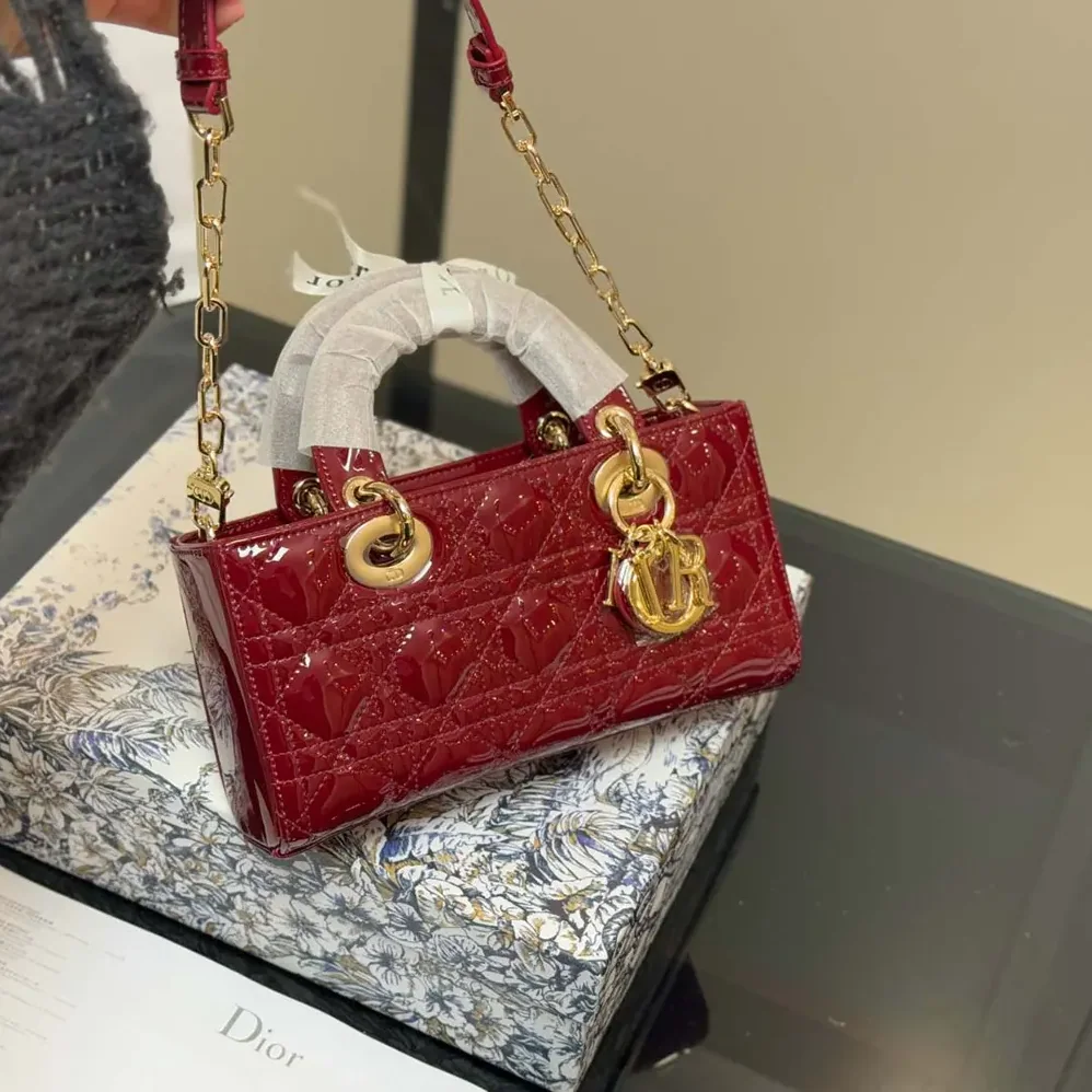 Dior Small Lady D-Joy Bag Cherry Red Patent Cannage Calfskin for Women Dior Small Lady D-Joy Bag Cherry Red Patent Cannage Calfskin for Women