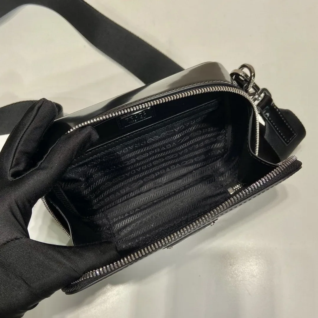Prada Small Prada Brique Bag Black / 2VH070_ZO6_F0002_V_ZMI