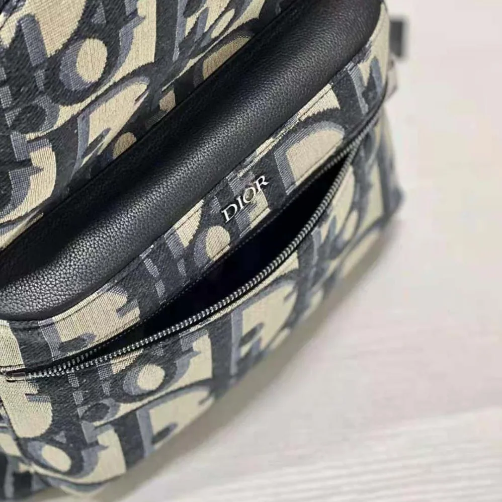 Dior Rider Backpack Beige and Black Maxi Dior Oblique Jacquard for Men Dior Rider Backpack Beige and Black Maxi Dior Oblique Jacquard for Men