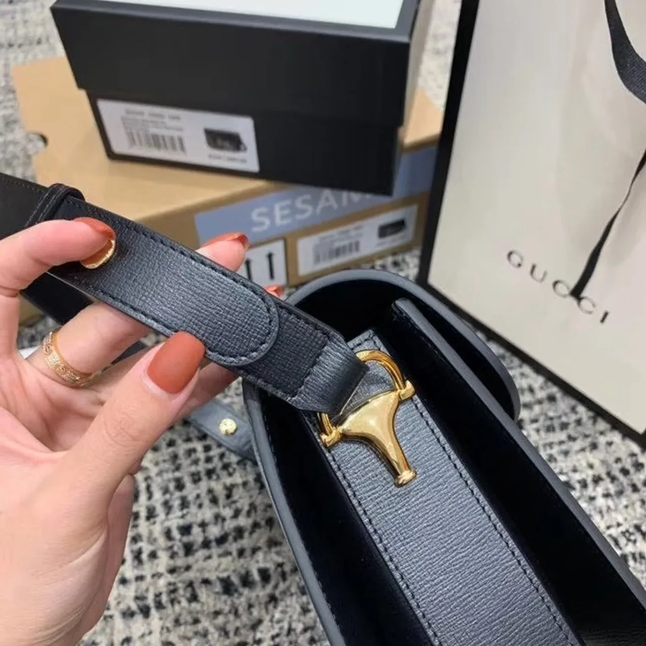 Gucci Horsebit 1955 Shoulder Bag Black Textured With A Vintage Effect / GG