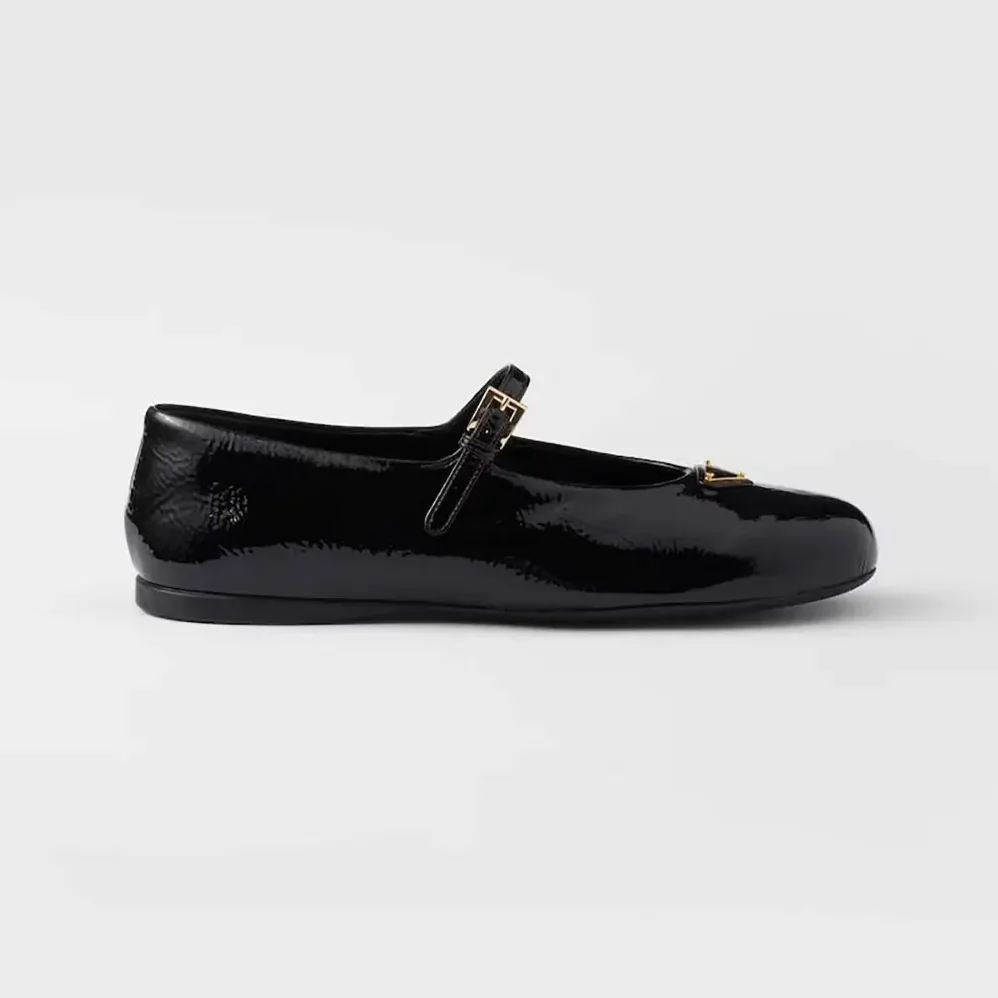 Prada Naplak Patent Leather Ballerinas for Women in Black Prada Naplak Patent Leather Ballerinas for Women in Black