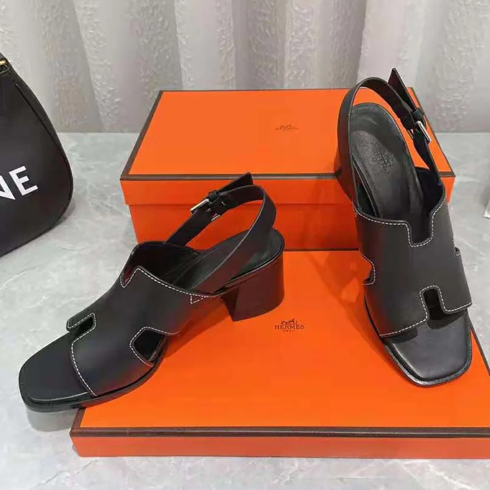 Hermes Elbe 60 Sandal in Calfskin Leather for Women in Black Hermes Elbe 60 Sandal in Calfskin Leather for Women in Black