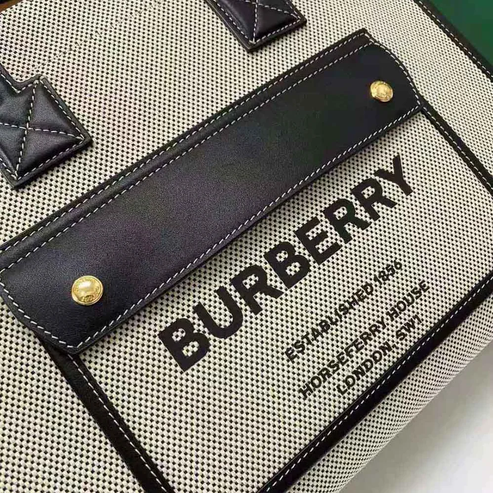Burberry Medium Two-tone Canvas and Leather Freya Tote for Women in Black Burberry Medium Two-tone Canvas and Leather Freya Tote for Women in Black