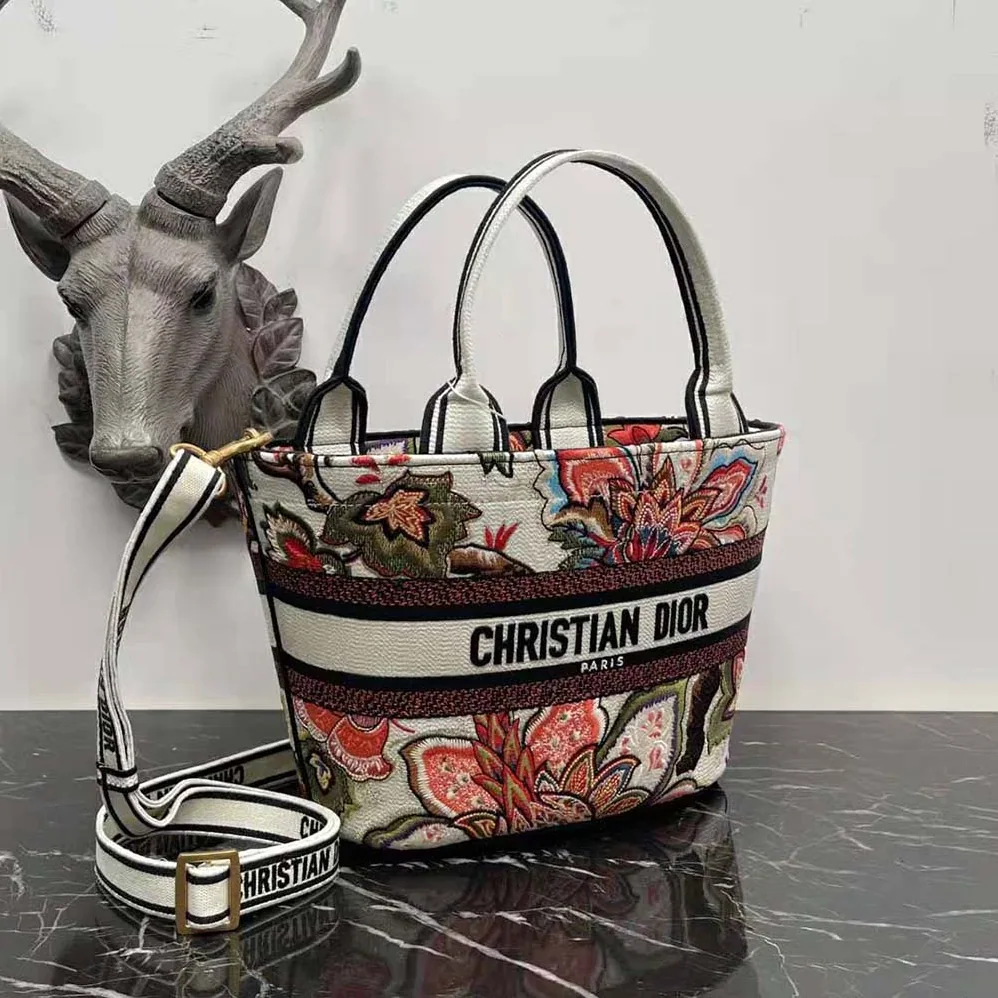 Dior Hat Basket Bag Natural Multicolor Albero della Vita Embroidery for Women Dior Hat Basket Bag Natural Multicolor Albero della Vita Embroidery for Women