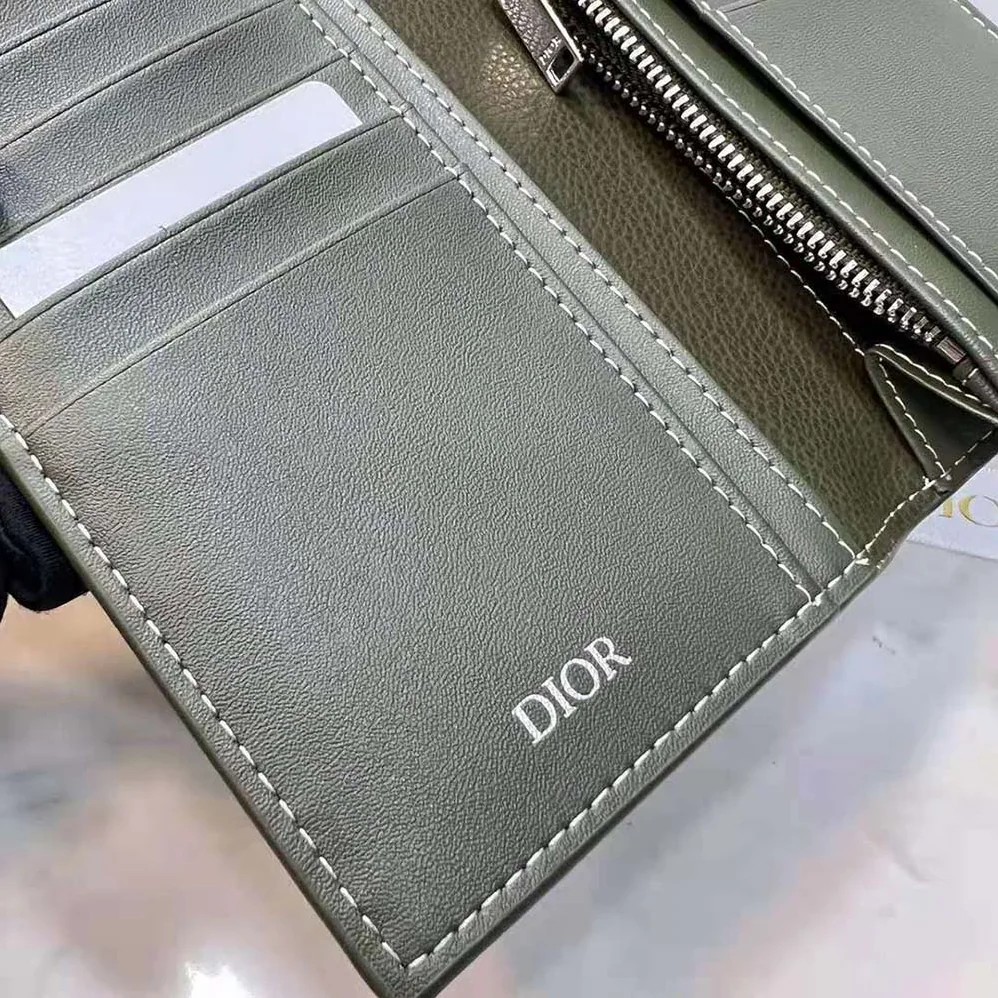 Dior Vertical Long Wallet Olive Grained Calfskin with CD Icon Signature for Men Dior Vertical Long Wallet Olive Grained Calfskin with CD Icon Signature for Men