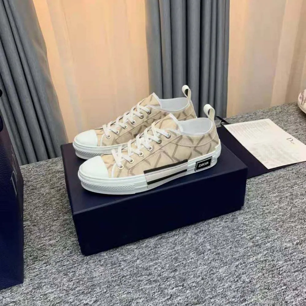 Dior B23 Low-Top Sneaker Natural CD Diamond Canvas for Unisex Dior B23 Low-Top Sneaker Natural CD Diamond Canvas for Unisex