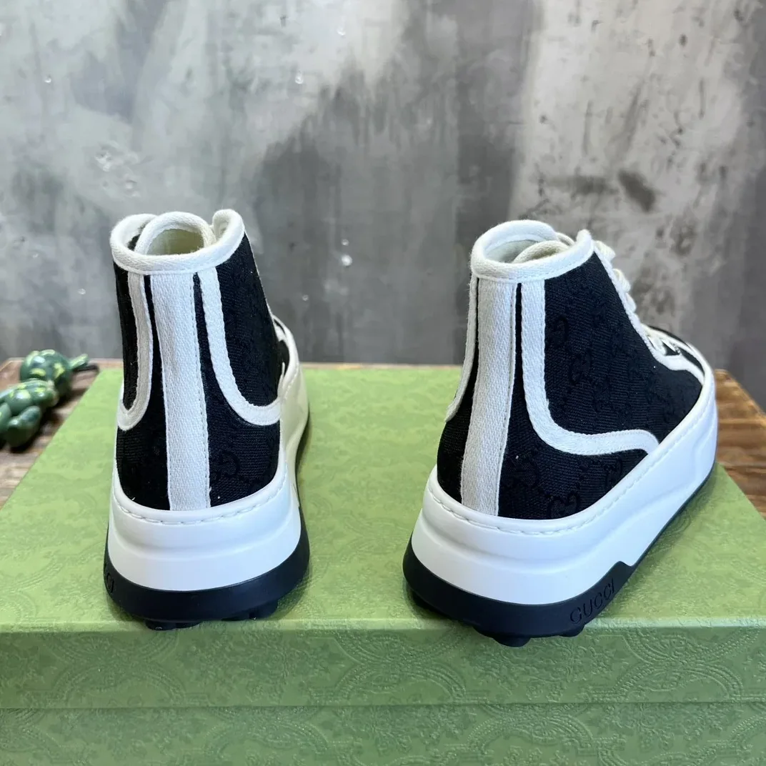 Gucci Chunky Sneaker Black Gucci Chunky Sneaker Black