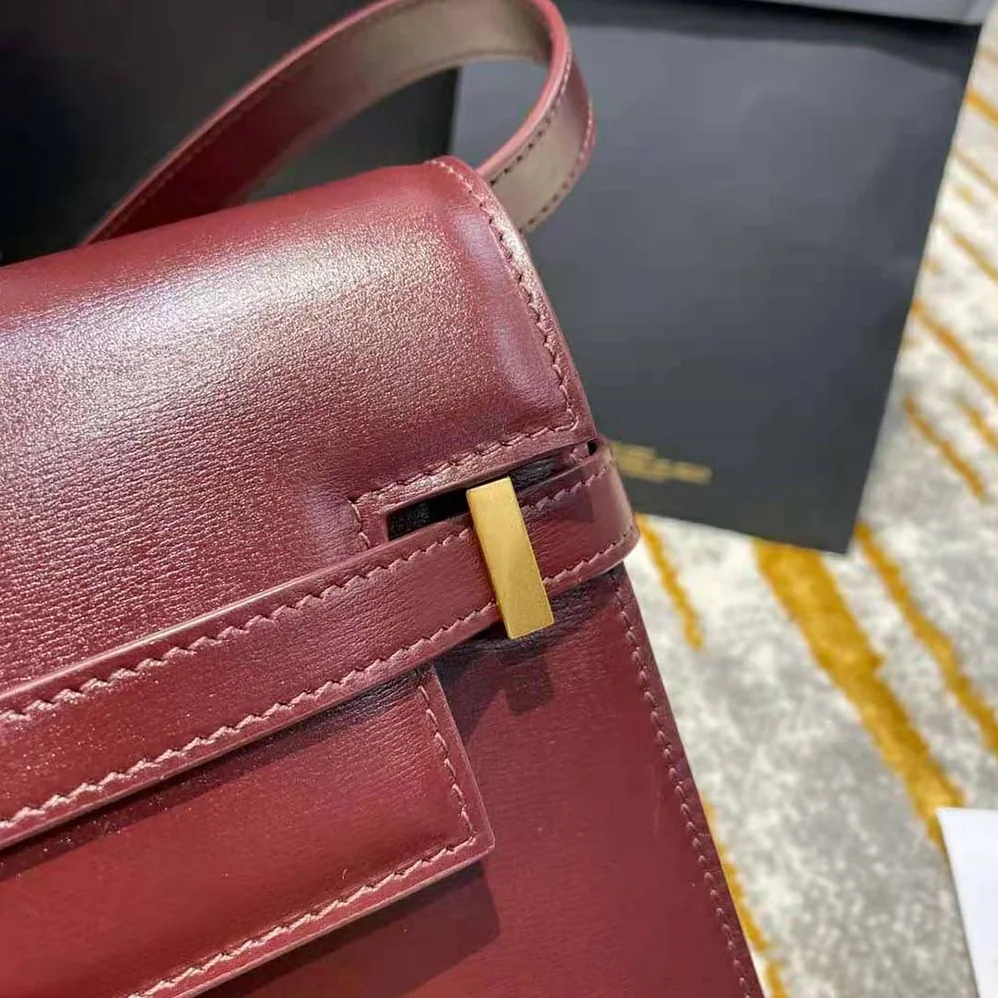 Saint Laurent YSL Manhattan Shoulder Bag in Smooth Leather for Women in Maroon