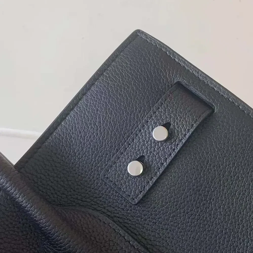 Saint Laurent YSL Sac De Jour Thin Large in Grained Leather for Women in Black
