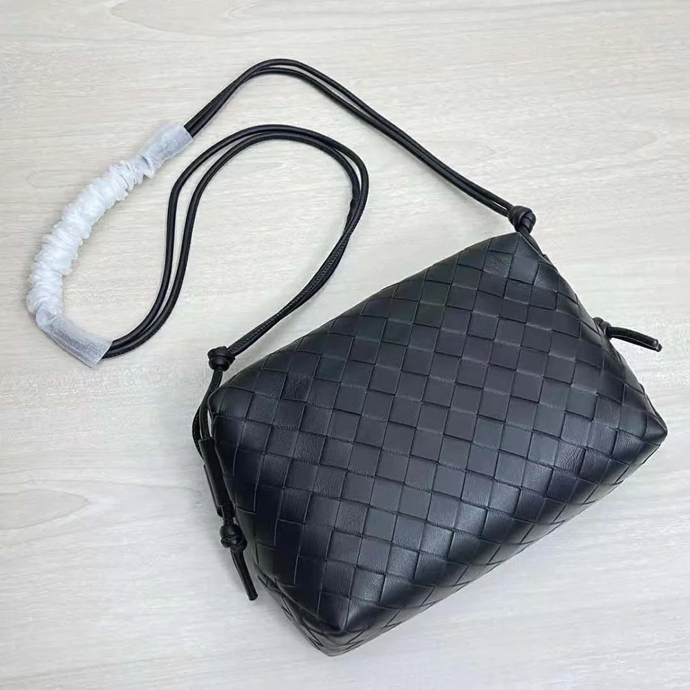 Bottega Veneta Loop Small Intrecciato Leather Cross-Body Bag for Women in Black Bottega Veneta Loop Small Intrecciato Leather Cross-Body Bag for Women in Black