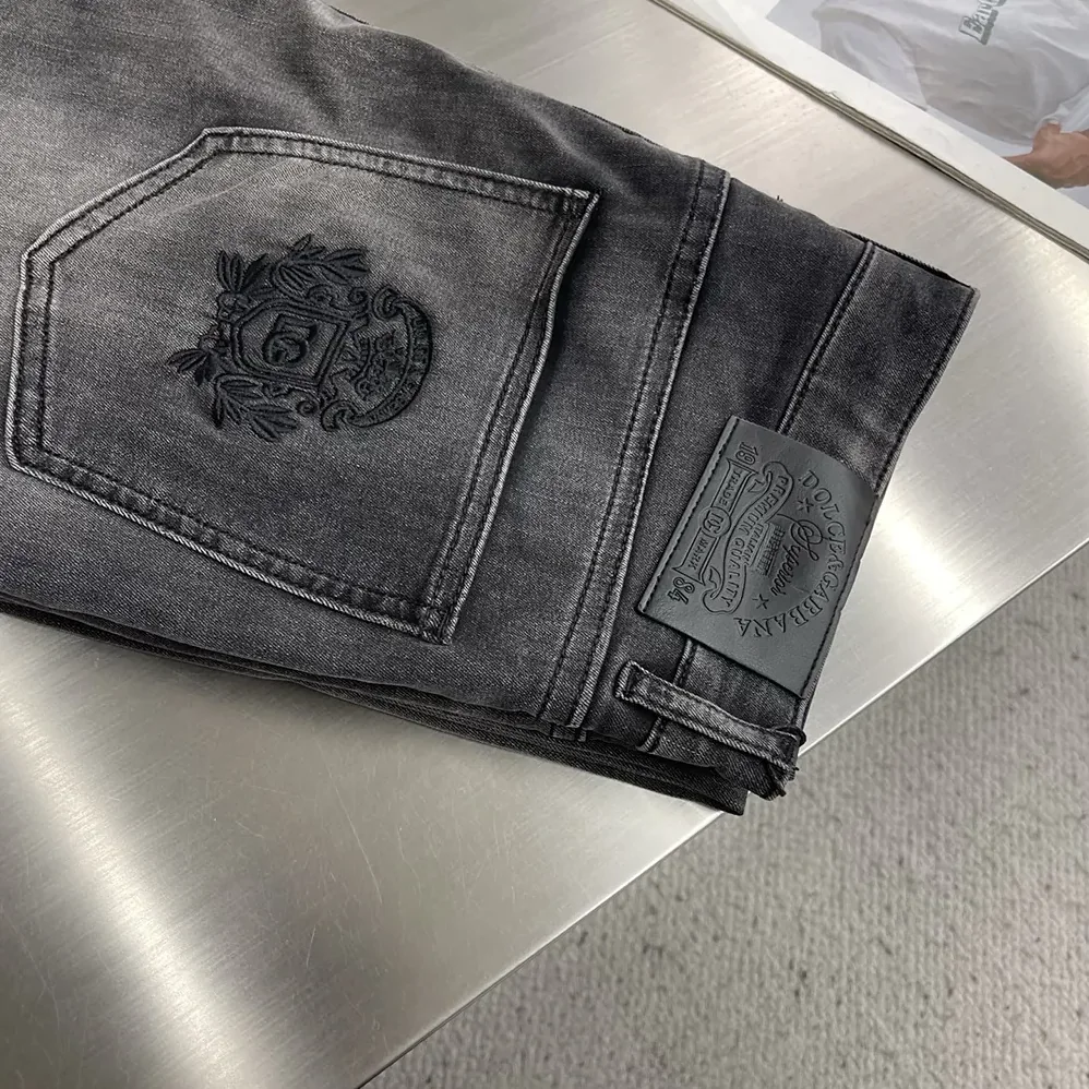 Dolce Gabbana D&G Loose Stretch Denim Jeans-GYJDAZG8 for Men