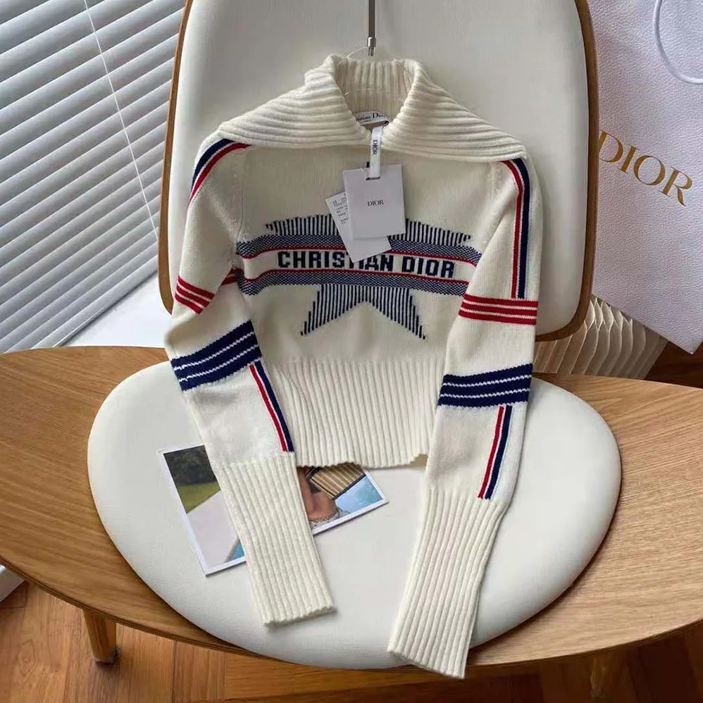 Dior Dioralps Stand Collar Sweater White Three-Tone Dior Star Wool Knit and Cashmere for Women Dior Dioralps Stand Collar Sweater White Three-Tone Dior Star Wool Knit and Cashmere for Women